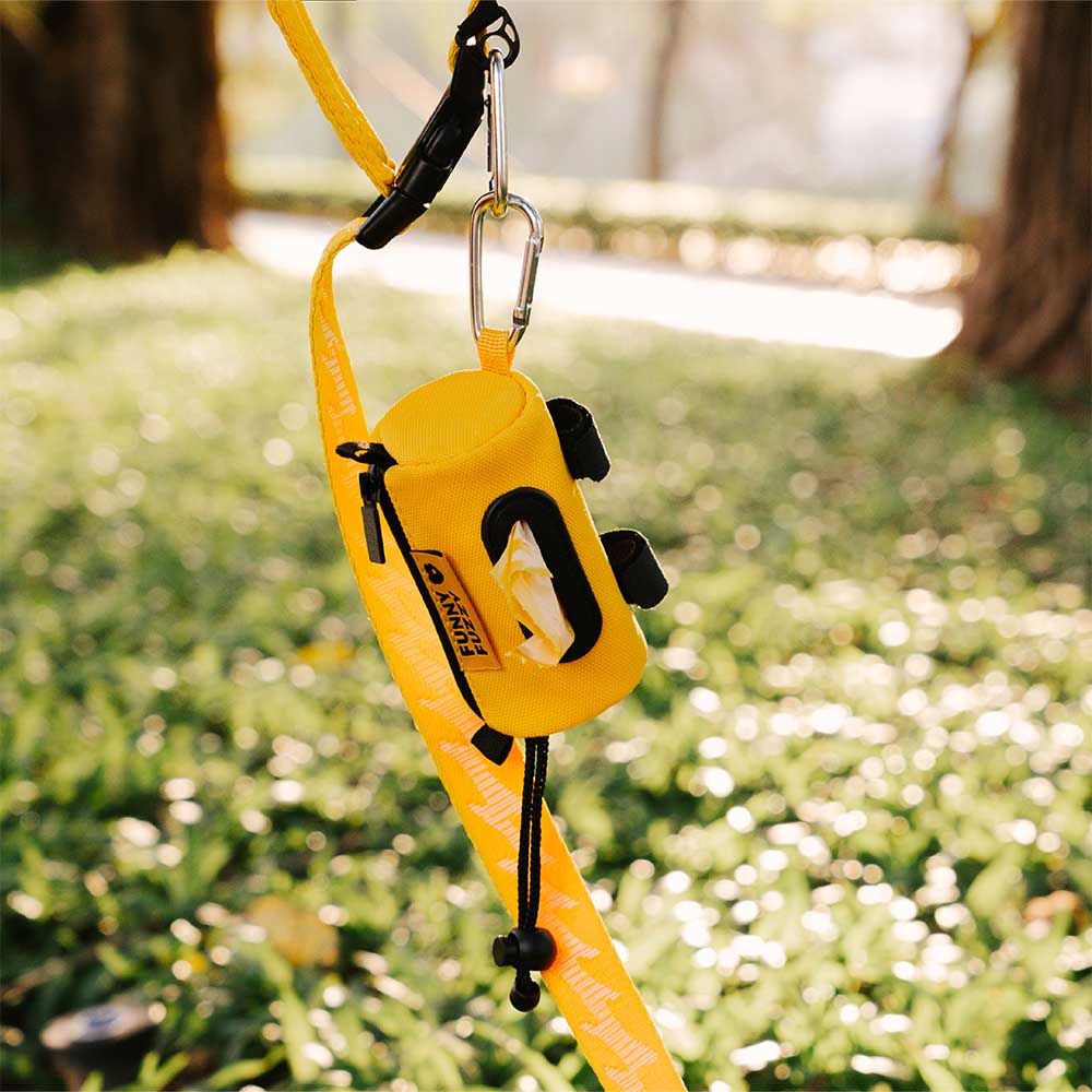 Distributeur de sacs à crottes étanche avec laisse FUNNYFUZZY - Flexi Walker