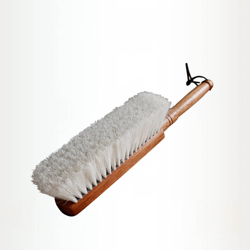Brosse de nettoyage multifonction à poils de laine et manche en bois de santal