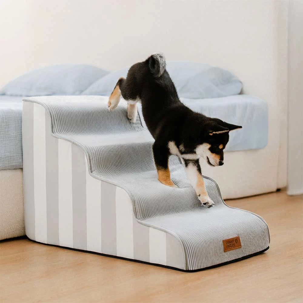 Escalier pour animaux antidérapant en éponge à rayures amovible - SafeStep