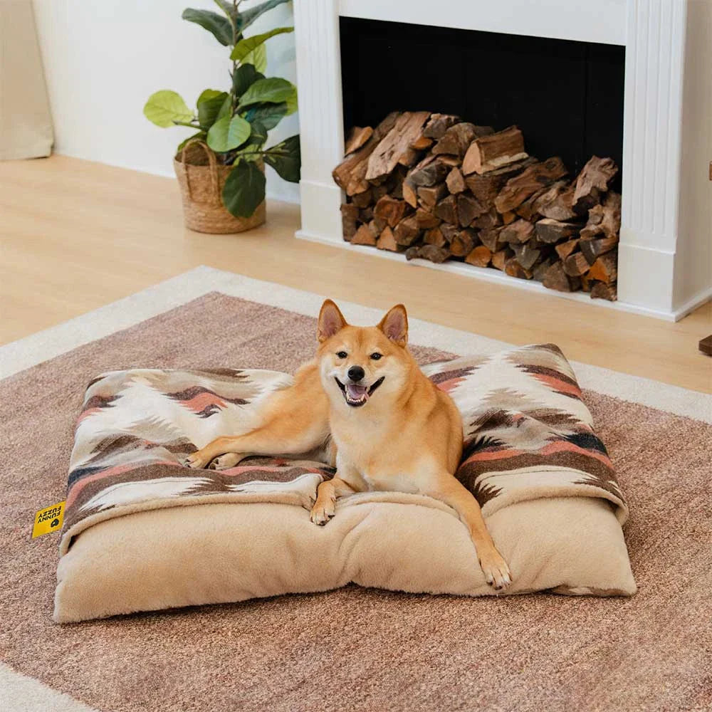 Lit apaisant réversible pour chien style bohème toutes saisons - HugSack