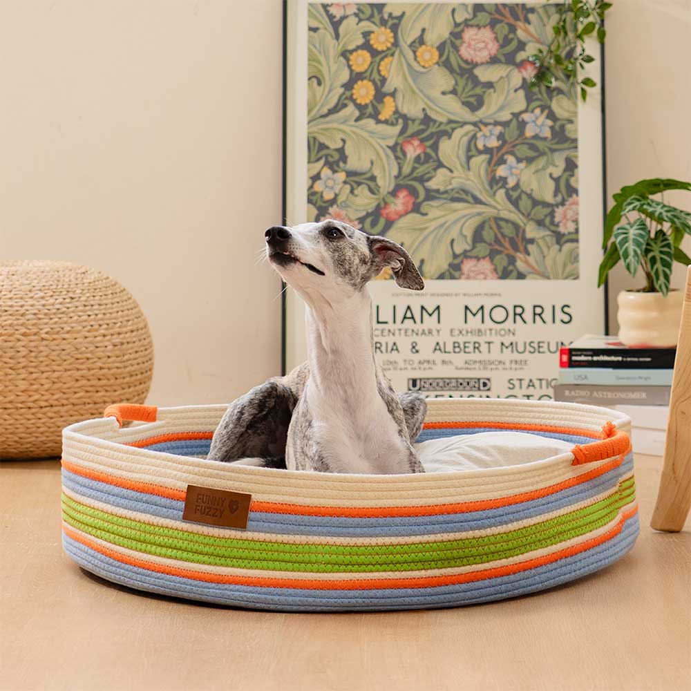 Lit pour animaux apaisant à rayures fait main - Nest intemporel
