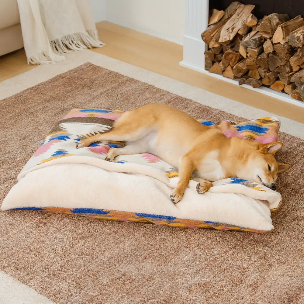 Lit apaisant réversible pour chien style bohème toutes saisons - HugSack