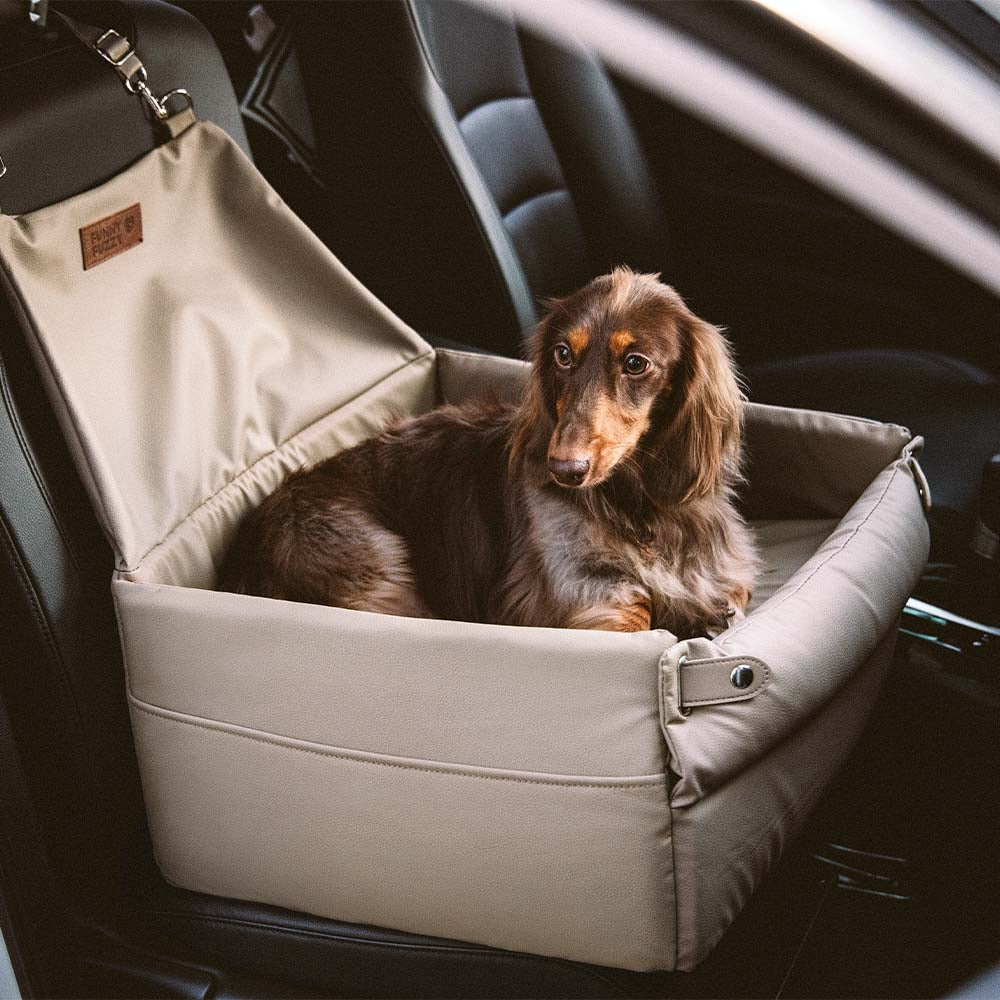 Siège d'auto pour chien surélevé en similicuir luxe - Urban Voyager