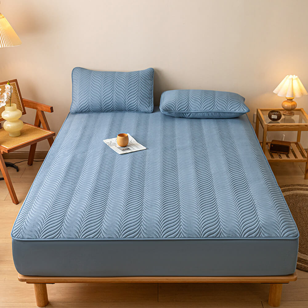 Housse de matelas imperméable matelassée pour animaux avec design à couture zippée