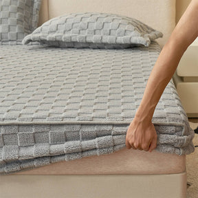 Housse de matelas en peluche damier doux premium