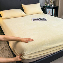 Housse de matelas en velours de lait uni