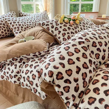 Parure de lit en duvet à rayures au style moderne et confortable