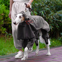 Imperméable pour chien à quatre pattes avec capuche à motif réfléchissant