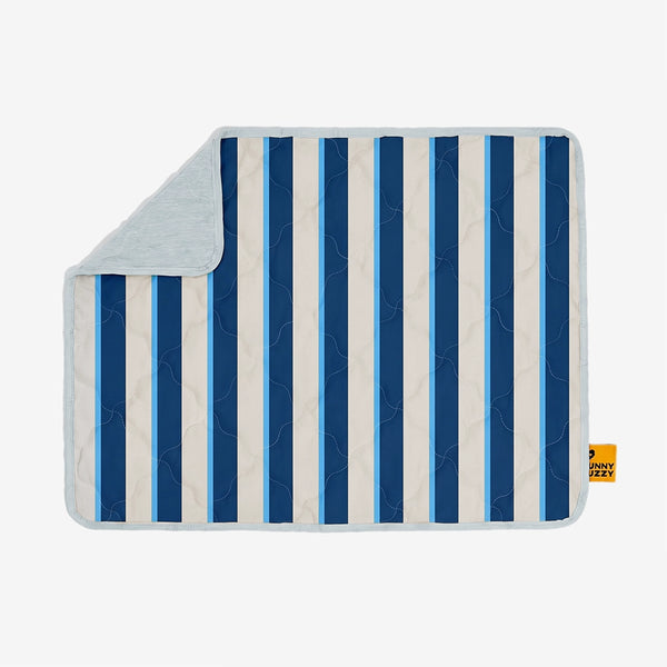 Couverture et Tapis rafraîchissant pour chien double face - Chill Nest