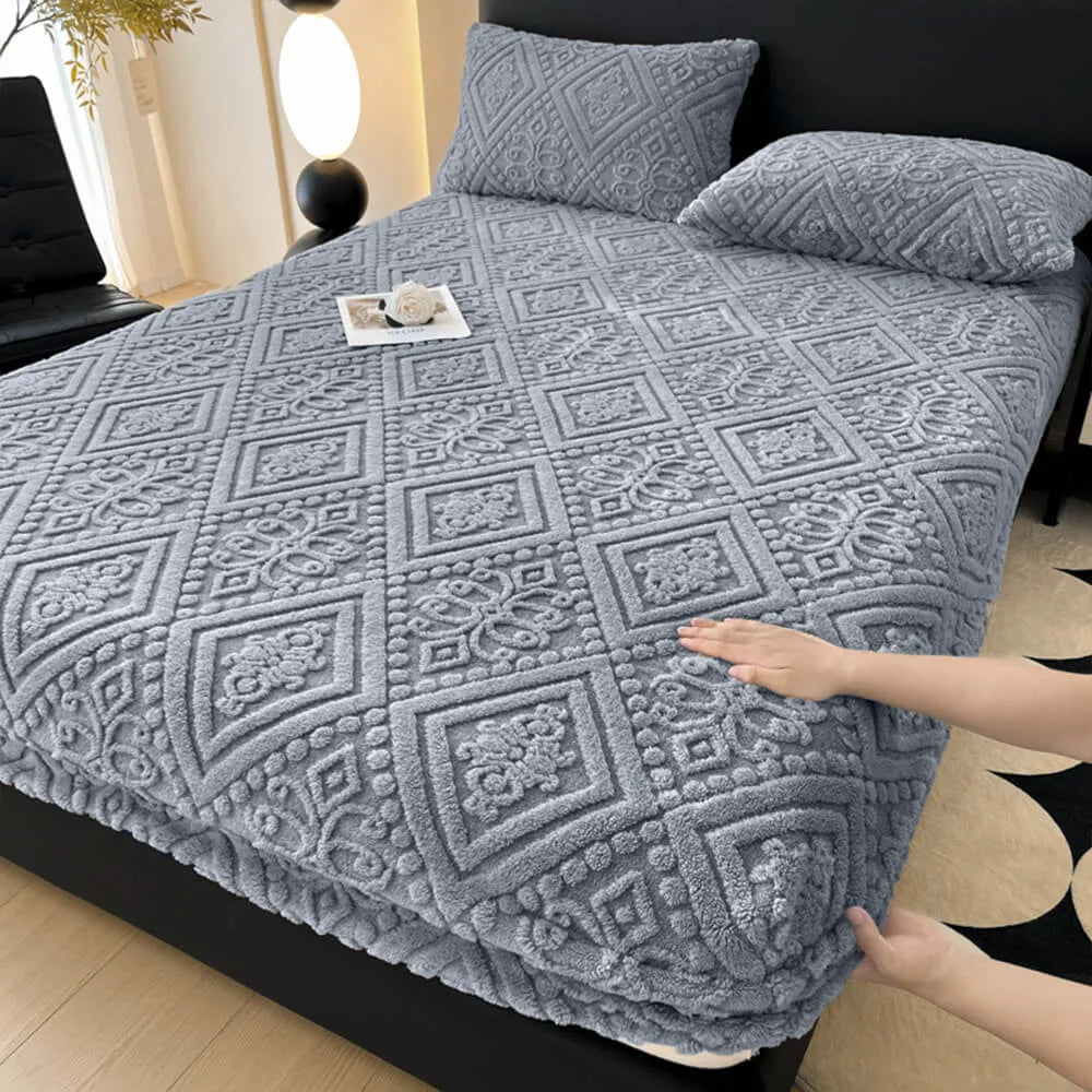 Housse de matelas en velours de lait chaud gaufré de style baroque