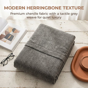 Housse de canapé extensible 3 place en tissu chevrons, pleine couverture, confortable et résistante aux griffures.