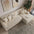 Housse de canapé sectionnelle en tissu chenille simple, étanche, antimicrobien et anti-rayures.