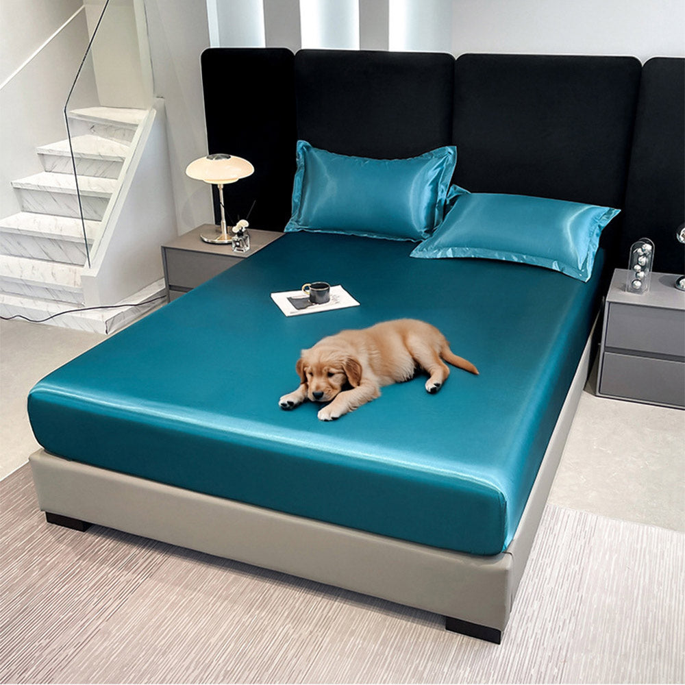 Housse de matelas imperméable en satin ajustée résistante aux poils pour animaux de compagnie