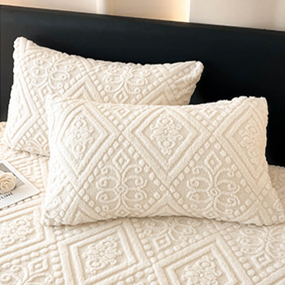 Housse de matelas en velours de lait chaud gaufré de style baroque