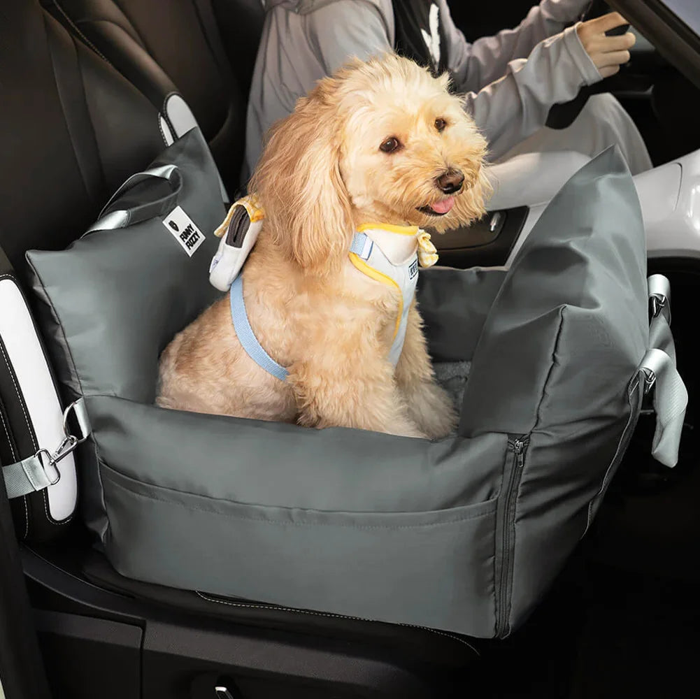 Siège auto imperméable pour chien - Première classe