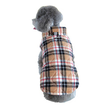 Gilet rembourré à carreaux pour chien style britannique avec anneau en D