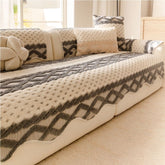 Housse de canapé en peluche confortable, douce pour la peau, antidérapante.