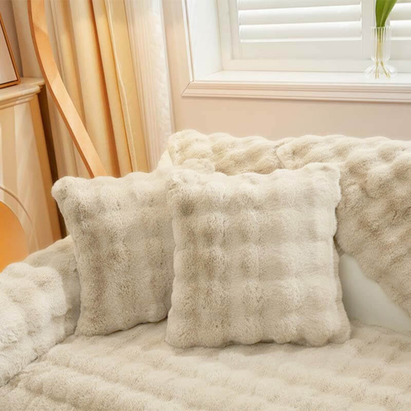 Housse de coussin 60x60 peluche Mateo