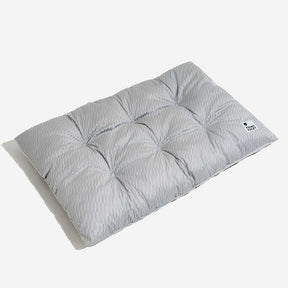 Tapis apaisant double face en peluche lavable pour chien