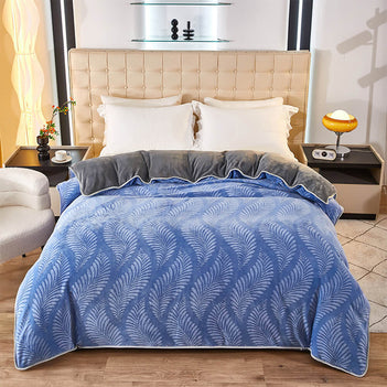 Parure de draps en velours lait à motif botanique élégant