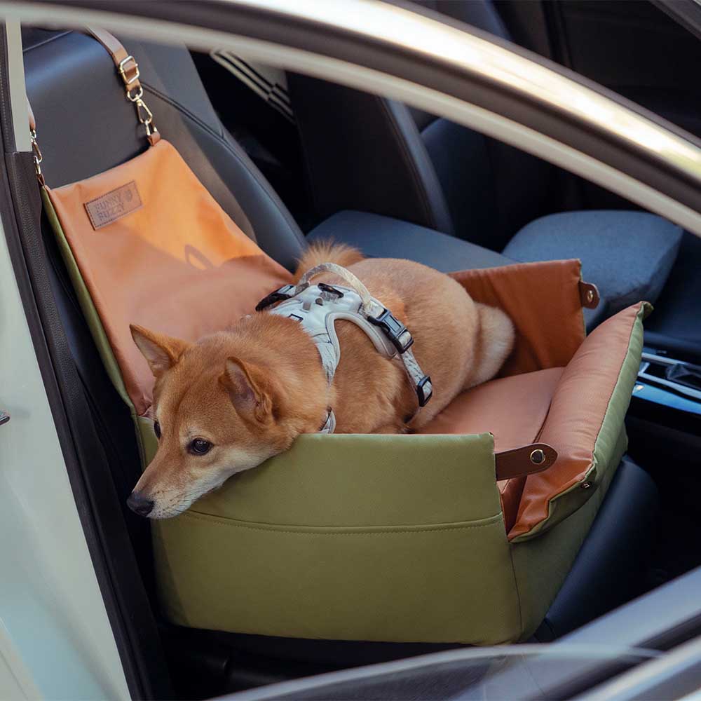 Siège d'auto pour chien surélevé en similicuir luxe - Urban Voyager