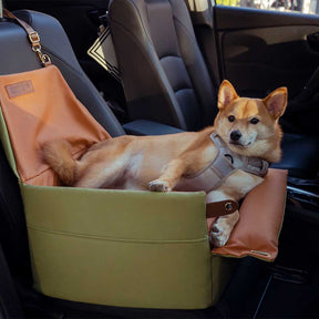 Siège d'auto pour chien surélevé en similicuir luxe - Urban Voyager