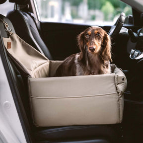Siège d'auto pour chien surélevé en similicuir luxe - Urban Voyager