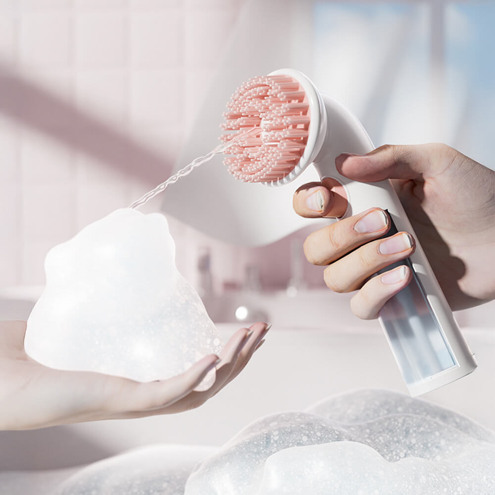 Brosse de bain massante avec distributeur de shampoing 2 en 1 pour chien
