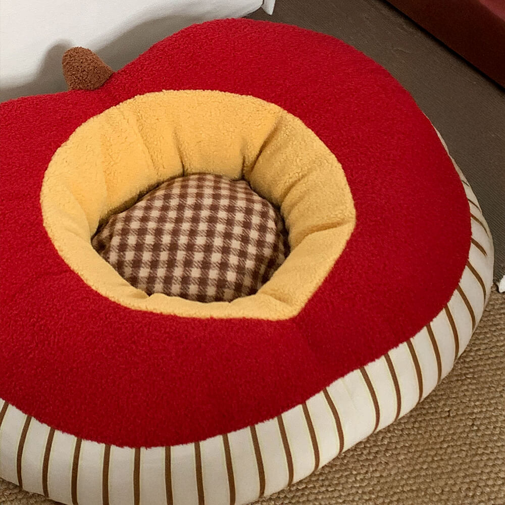 Lit pour chien et chat en peluche douce lavable forme de pomme