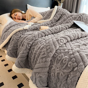 Couverture polaire douce en velours de lait gaufré de style baroque