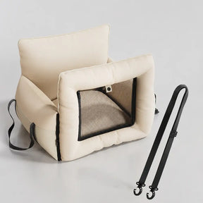 Litière pour chien en faux cuir étanche et extensible avec fenêtre en maille visible.