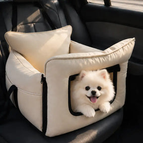 Litière pour chien en faux cuir étanche et extensible avec fenêtre en maille visible.