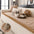 Housse de canapé en flanelle confortable, résistante aux égratignures, avec un motif de pattes mignon et antidérapante - Pattes