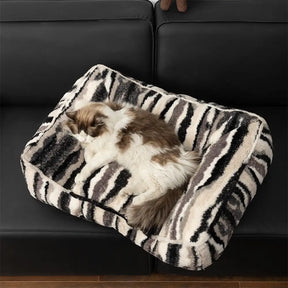 Lit pour chien large en fausse laine d’agneau artistique chaud résistant aux griffures et confortable pour un sommeil profond