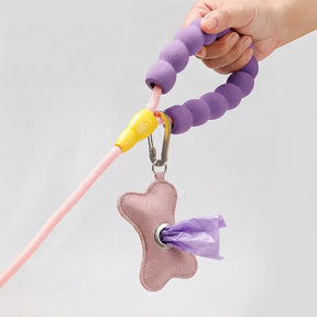 Distributeur de sacs à crottes pour chien en PU cuir portable en forme d'os