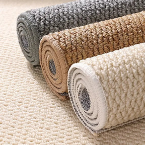 Tapis grattant pour chat en faux sisal classique épais, anti-rayures et antidérapant.