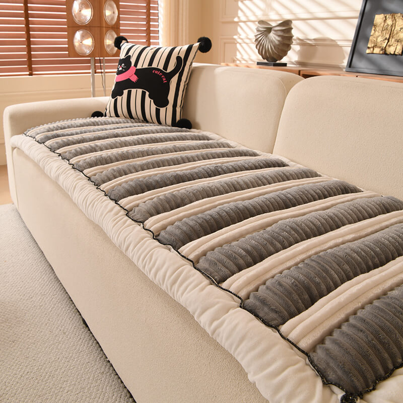 Housse de canapé en peluche épaisse rayée confortable et antidérapante