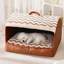 Lit pour chien semi-fermé portable Cozy Cabin avec toit, isolant et durable