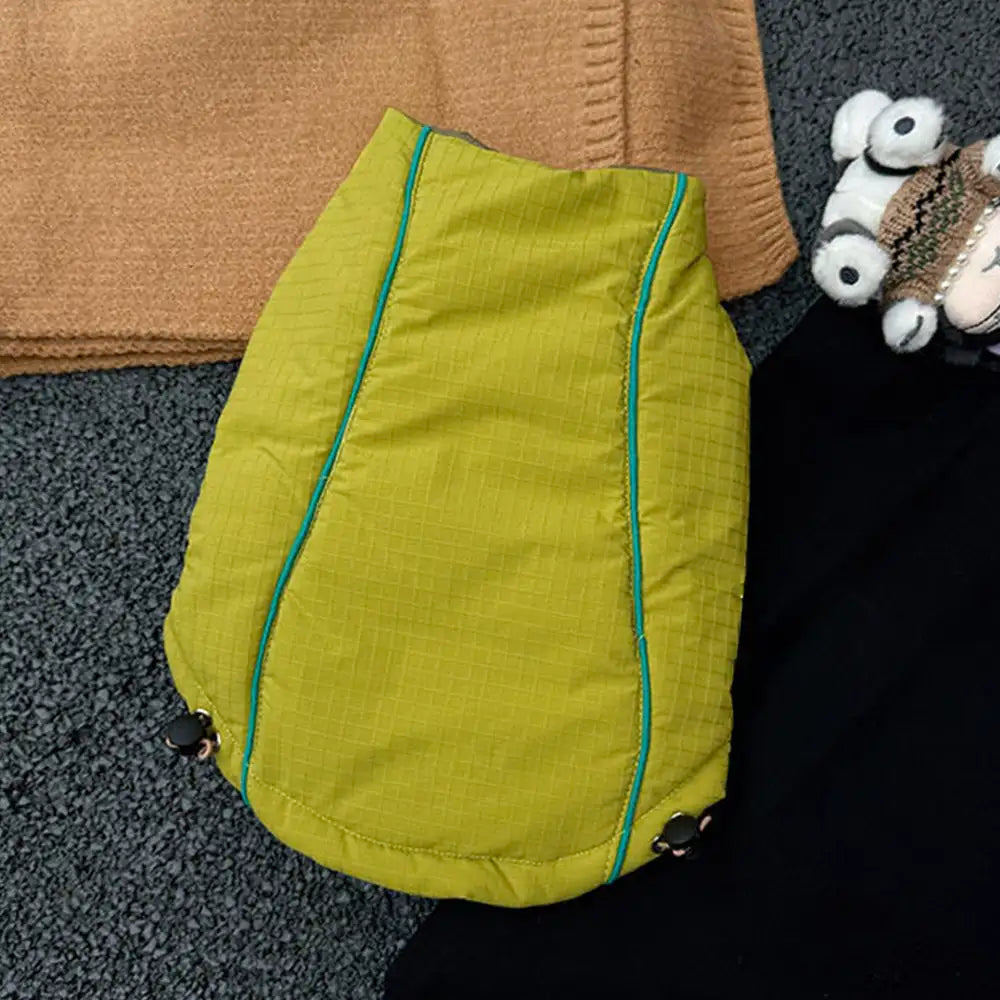 Veste pour chien réversible en padded, épaisse et chaude.