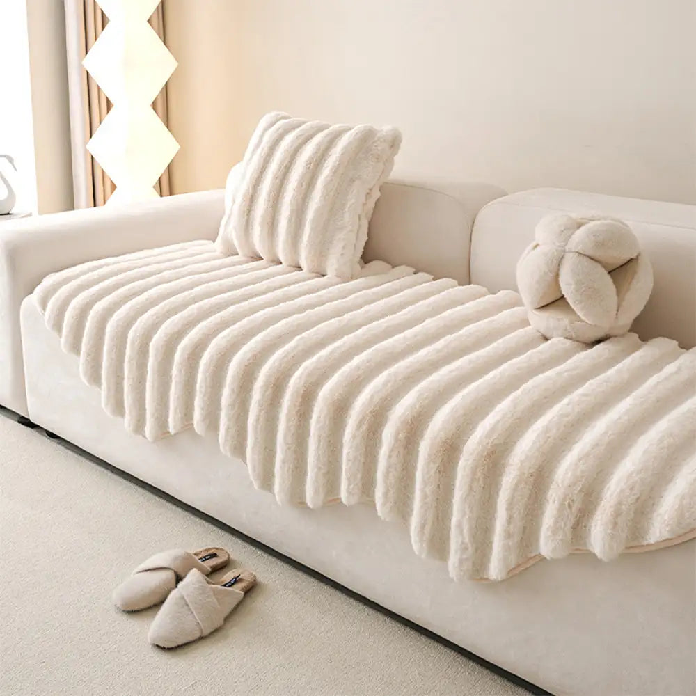 Housse de canapé en peluche moelleuse décorative pour protéger les meubles