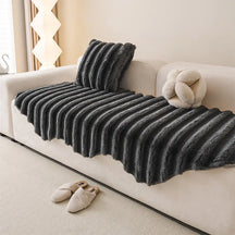 Housse de canapé en peluche moelleuse décorative pour protéger les meubles