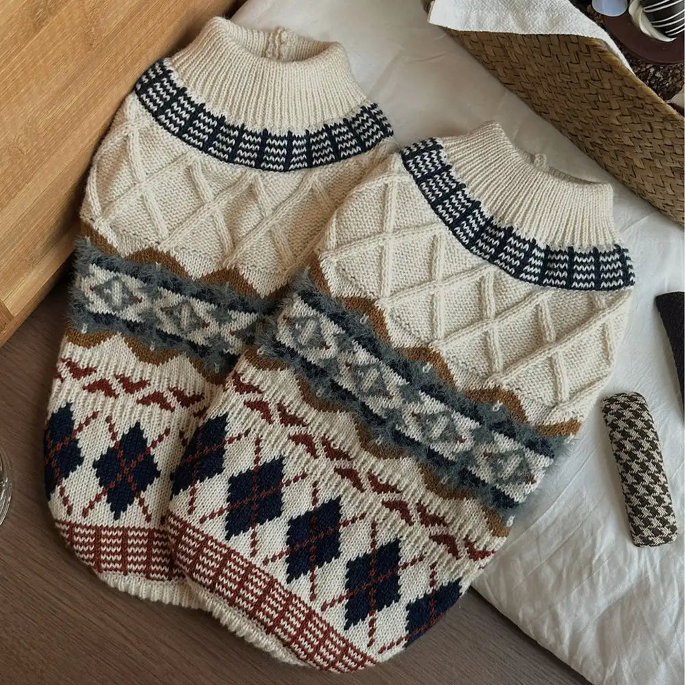 Pull pour chien en diamant Fair Isle tricoté