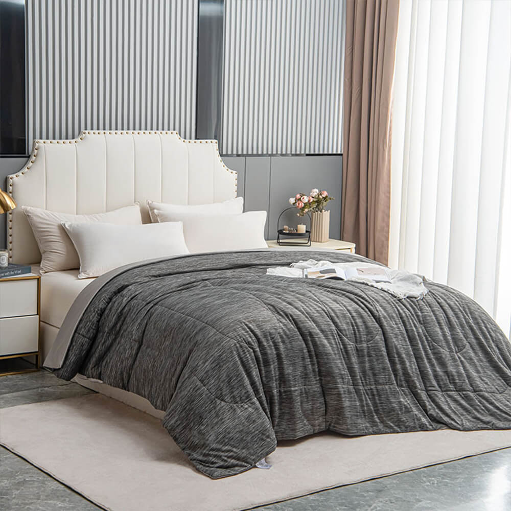 Couette légère respirante et douce pour la peau pour sommeil profond et rafraîchissant