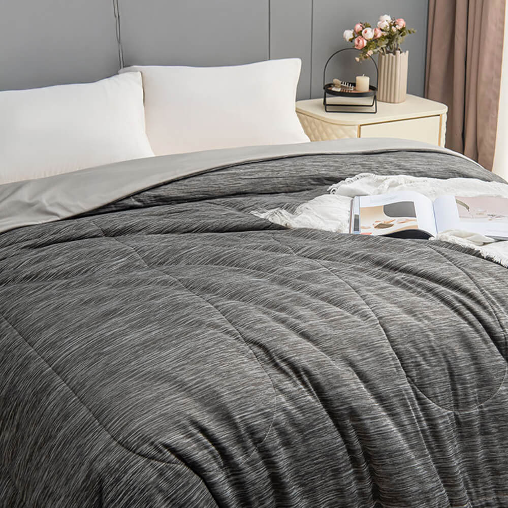 Couette légère respirante et douce pour la peau pour sommeil profond et rafraîchissant