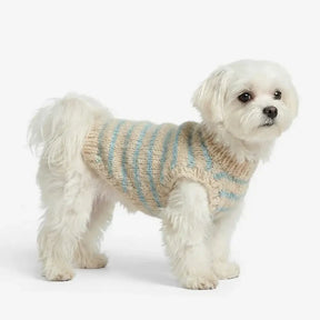 Pull en tricot à rayures en fausse laine douce pour petits chiens.