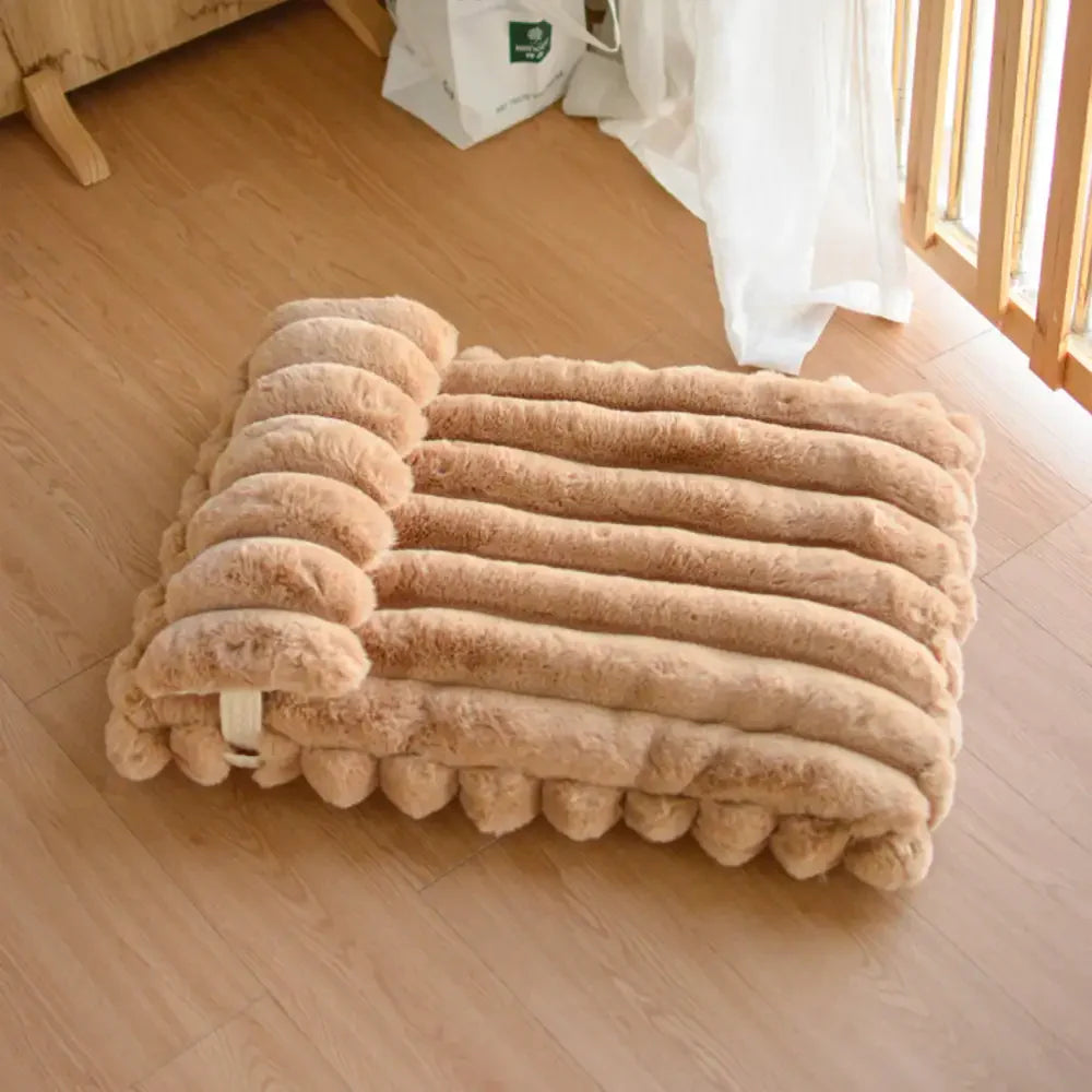 Coussin chauffant en fausse fourrure de lapin doux - Lit pour chien Cozy Cloud