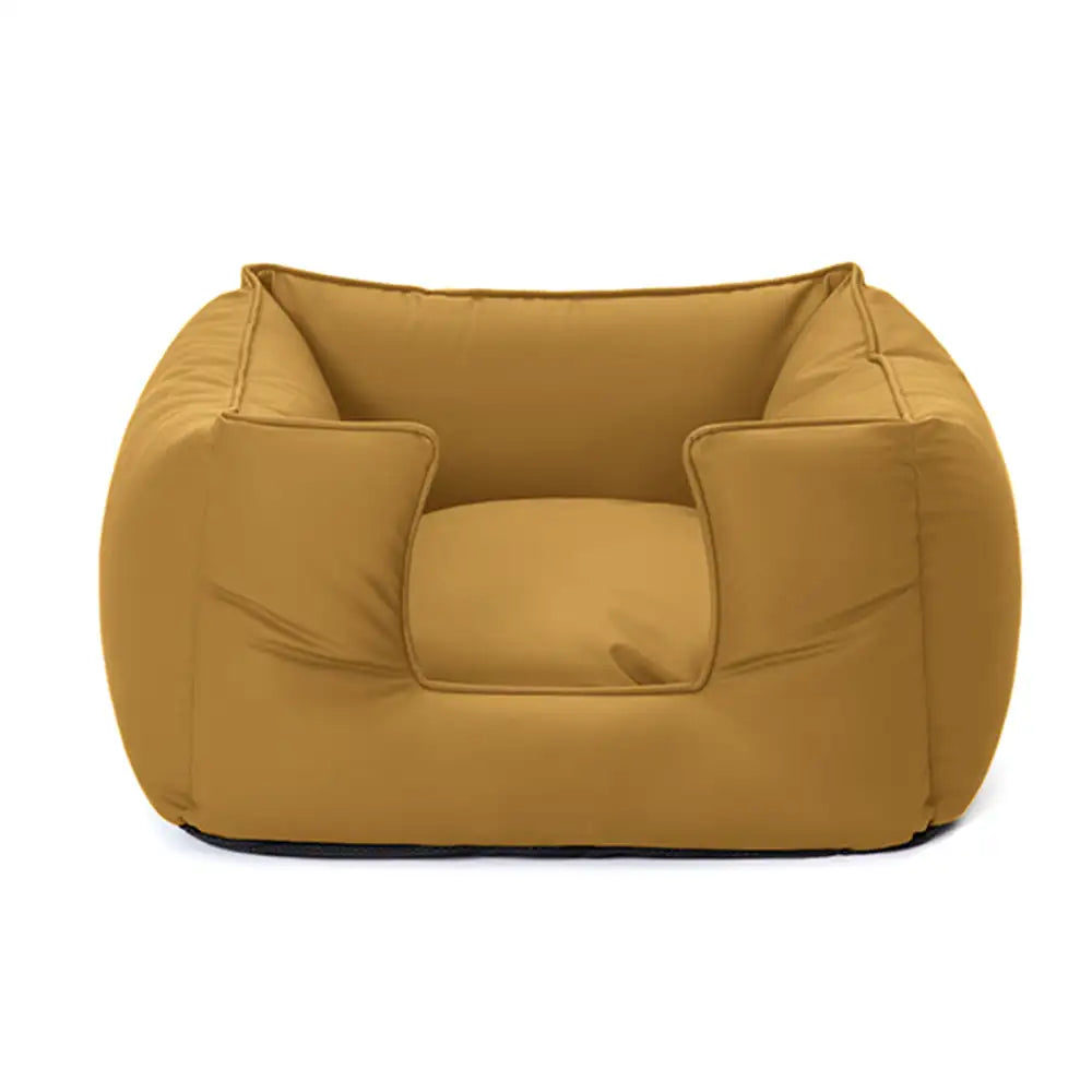 Lit pour chien carré en tissu technologique apaisant imperméable et résistant aux rayures