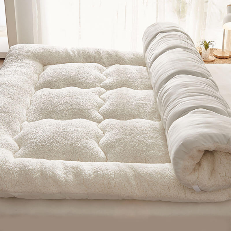 Grand Surmatelas Douillet en Laine d'Agneau pour Animaux et Humains