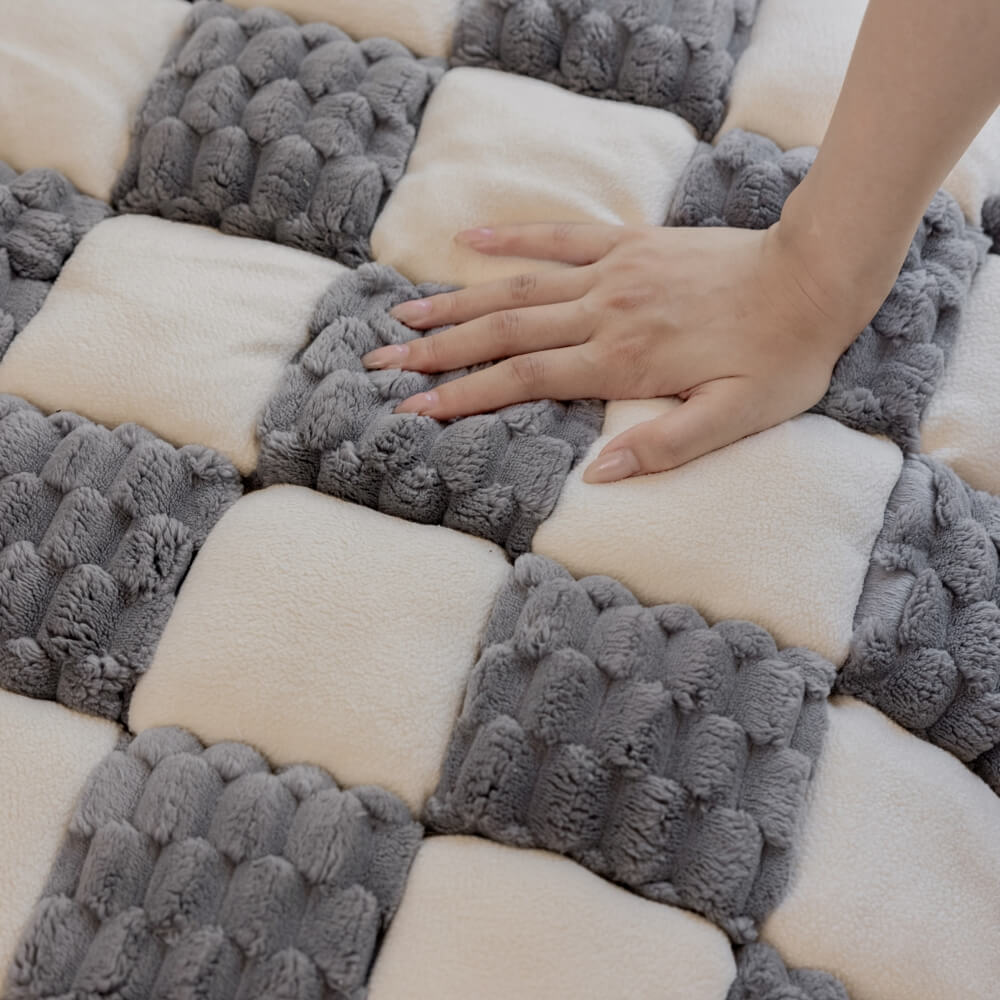 Matelas pour Chien fait Main en Velours Coloré Protecteur de Mobilier Doux Antidérapant