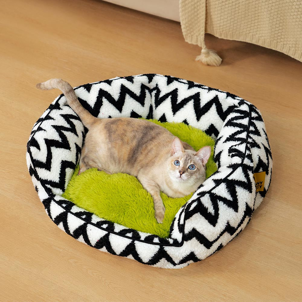 Lit pour chat Chevron Plush Retreat - Le câlin chaleureux